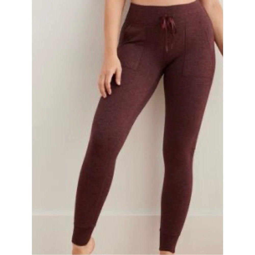 Aerie Chill Play Move Jogger Pants Athleisure Burgundy Small Drawstring Pockets
